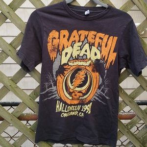 Grateful Dead t shirt